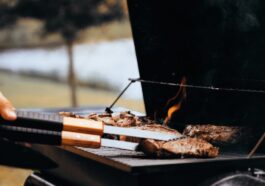 grill-draussen-fleisch-lecker