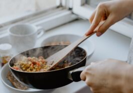 pfanne-lecker-teller